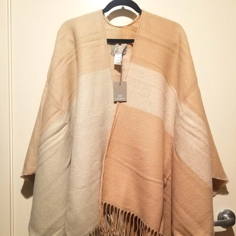 SOIA & Kyo Woven Scarfigan